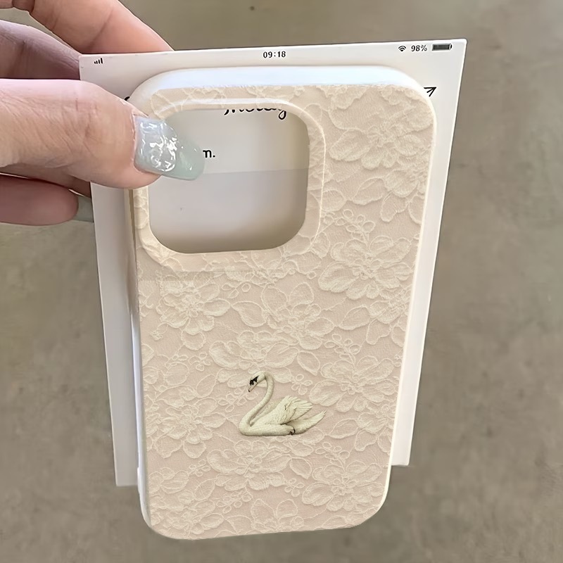 غطاء هاتف بنمط البجع والدانتيل - مراجعة Apple Iphone 15 وسعره